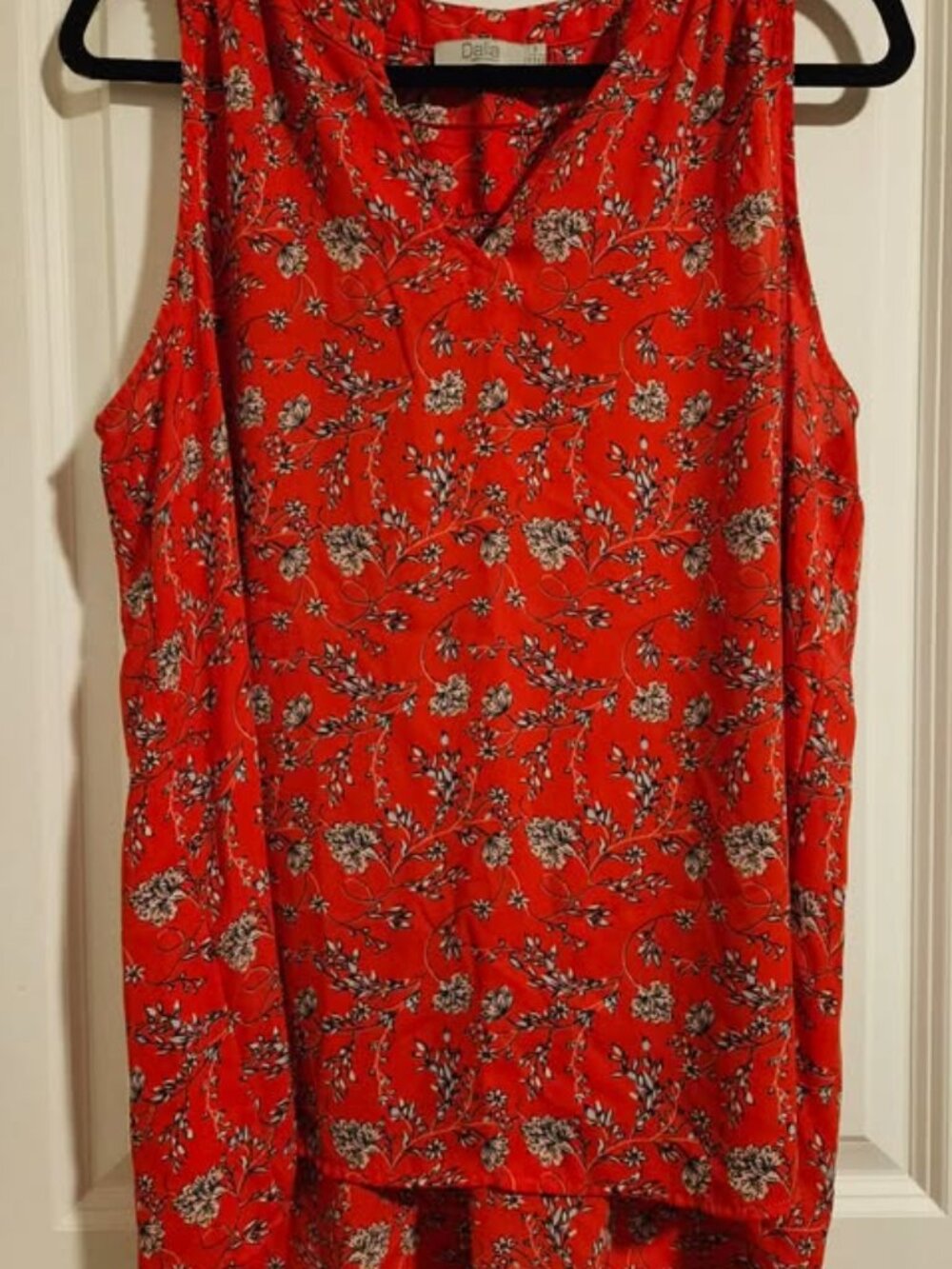 Dalia Red Floral Sleeveless Blouse - Size L, High-Low Hem and Smocked Back
